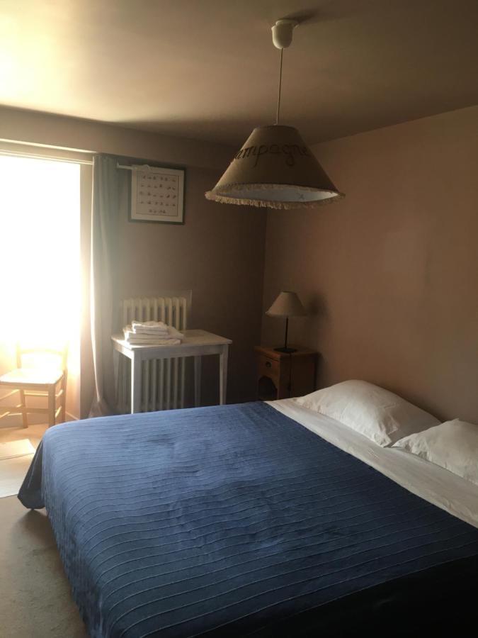 L'Atelier Du Pont De Mars Hotel Mars  Екстериор снимка